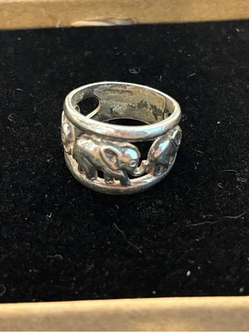 Vintage Finnish 925 Sterling Silver Elephant Band Ring, 6g, Stamped Finland